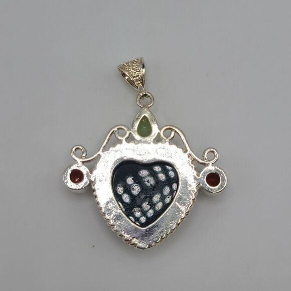 Elegant Silvertoned Pendant with Black and Red Accents - Picture 4 of 5